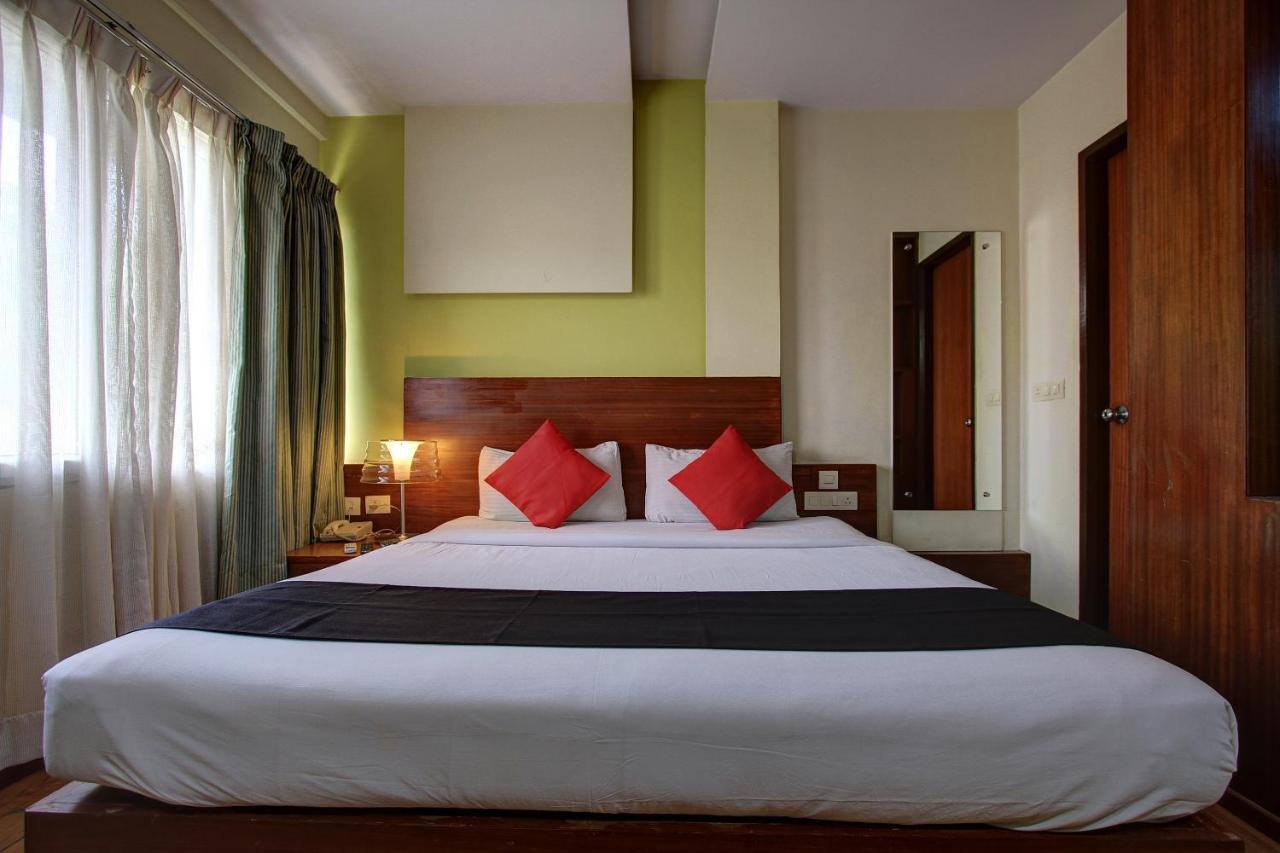 Capital O 80566 Hotel Mayank Bilāspur Eksteriør bilde