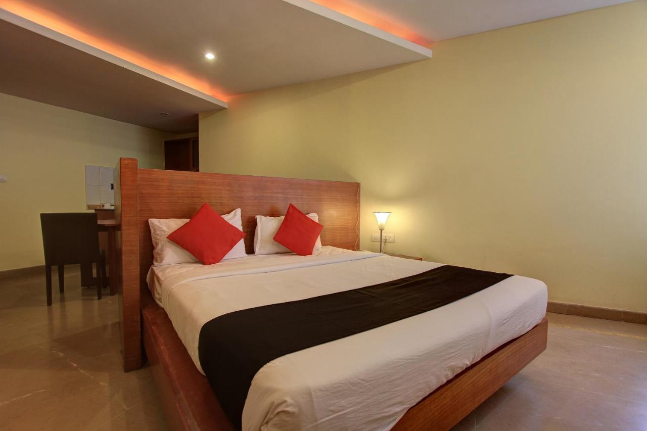 Capital O 80566 Hotel Mayank Bilāspur Eksteriør bilde