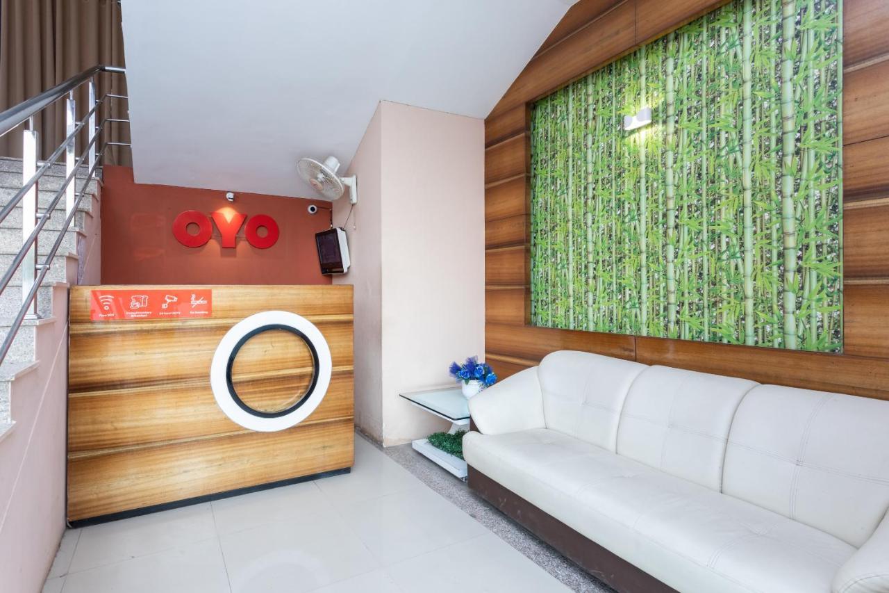 Capital O 80566 Hotel Mayank Bilāspur Eksteriør bilde